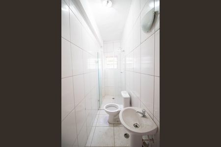 Apartamento para alugar com 60m², 2 quartos e sem vagaBanheiro