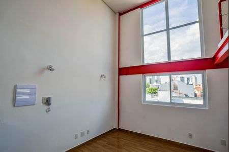 Sala de apartamento para alugar com 1 quarto, 53m² em Santa Terezinha, Santo André