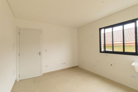 Sala/ Cozinha e Área de Serviço de apartamento para alugar com 1 quarto, 29m² em Cajuru, Curitiba
