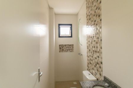Banheiro Social de apartamento para alugar com 1 quarto, 29m² em Cajuru, Curitiba