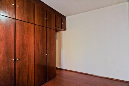 Casa à venda com 3 quartos, 139m² em Vila Barreto, São Paulo