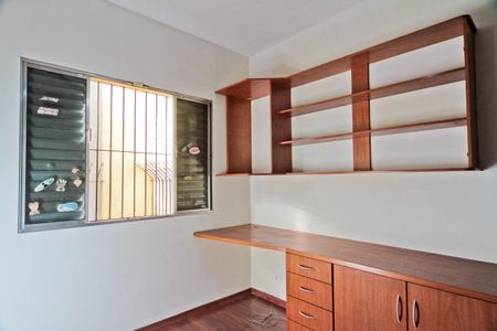 Casa à venda com 139m², 3 quartos e 2 vagas