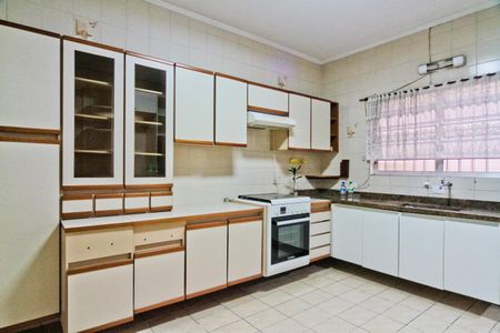 Casa à venda com 139m², 3 quartos e 2 vagas