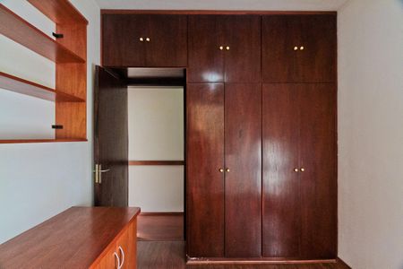 Casa à venda com 139m², 3 quartos e 2 vagas