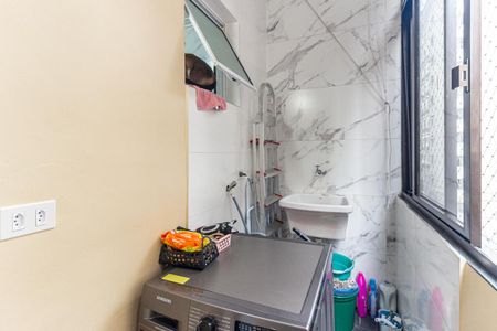 Apartamento à venda com 65m², 1 quarto e sem vagaÁrea de Serviço