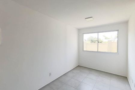 Apartamento para alugar com 42m², 2 quartos e 1 vaga Apartamento para alugar com 42m², 2 quartos e 1 vagaSala