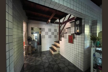 Casa à venda com 158m², 3 quartos e 2 vagas