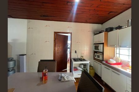 Casa à venda com 158m², 3 quartos e 2 vagas