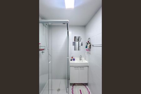 Banheiro de apartamento para alugar com 1 quarto, 27m² em Brás, São Paulo