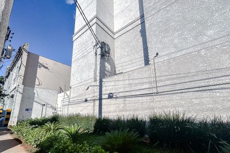 Apartamento à venda com 27m², 1 quarto e sem vaga Apartamento à venda com 27m², 1 quarto e sem vagaFachada - Plaquinha