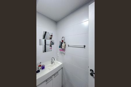 Apartamento à venda com 27m², 1 quarto e sem vaga Apartamento à venda com 27m², 1 quarto e sem vagaBanheiro
