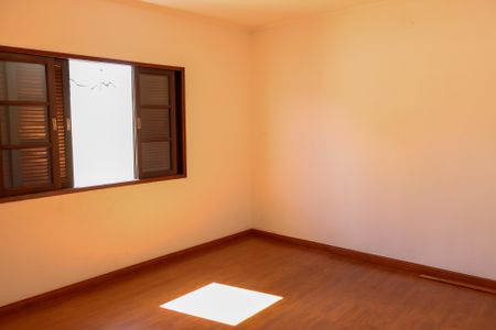 Casa para alugar com 100m², 2 quartos e 1 vagaQuarto 1