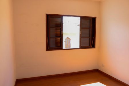 Casa para alugar com 100m², 2 quartos e 1 vagaQuarto 2