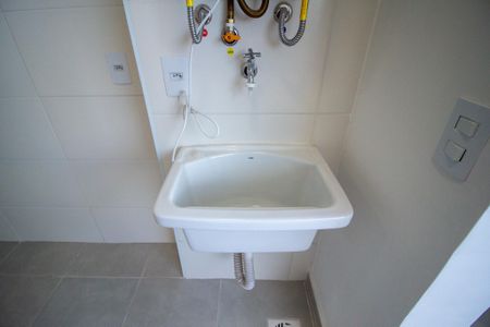 Apartamento para alugar com 61m², 2 quartos e 1 vagaÁrea de Serviço