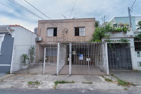 Casa para alugar com 100m², 2 quartos e 1 vaga Casa para alugar com 100m², 2 quartos e 1 vagaFachada