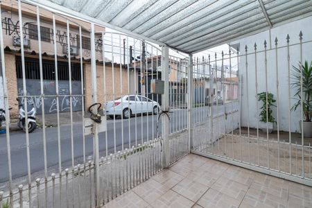 Casa para alugar com 100m², 2 quartos e 1 vaga Casa para alugar com 100m², 2 quartos e 1 vagaGaragem