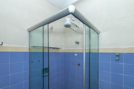 Casa para alugar com 100m², 2 quartos e 1 vaga Casa para alugar com 100m², 2 quartos e 1 vagaBanheiro