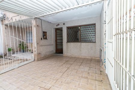 Casa para alugar com 100m², 2 quartos e 1 vaga Casa para alugar com 100m², 2 quartos e 1 vagaGaragem