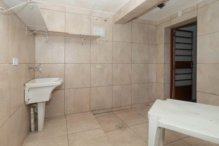 Casa para alugar com 100m², 2 quartos e 1 vaga Casa para alugar com 100m², 2 quartos e 1 vagaÁrea de Serviço