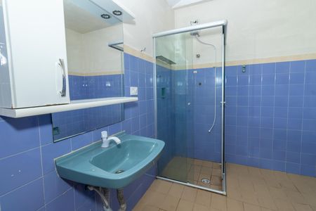 Casa para alugar com 100m², 2 quartos e 1 vaga Casa para alugar com 100m², 2 quartos e 1 vagaBanheiro