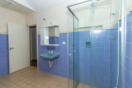 Casa para alugar com 100m², 2 quartos e 1 vaga Casa para alugar com 100m², 2 quartos e 1 vagaBanheiro