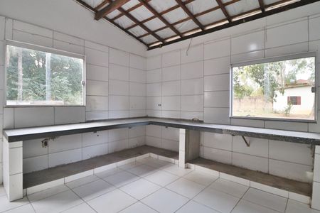 Casa para alugar com 300m², 5 quartos e 4 vagasCozinha