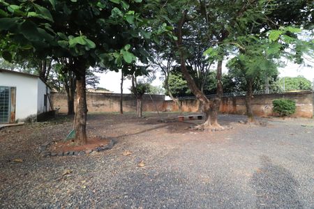 Casa para alugar com 300m², 5 quartos e 4 vagasÁrea externa