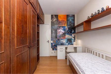 Casa à venda com 3 quartos, 190m² em Vila Mascote, São Paulo