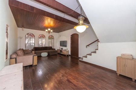 Casa à venda com 3 quartos, 190m² em Vila Mascote, São Paulo