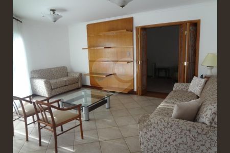 Apartamento à venda com 243m², 4 quartos e 3 vagas