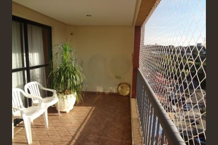 Apartamento à venda com 243m², 4 quartos e 3 vagas
