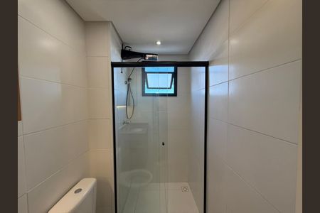Apartamento para alugar com 55m², 2 quartos e 1 vaga Apartamento para alugar com 55m², 2 quartos e 1 vagaBanheiro da Suíte