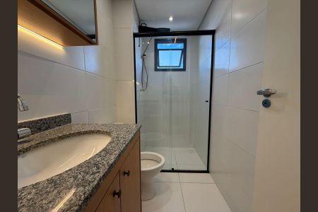 Apartamento para alugar com 55m², 2 quartos e 1 vaga Apartamento para alugar com 55m², 2 quartos e 1 vagaBanheiro