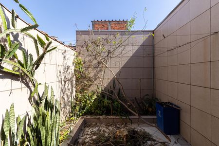 Casa para alugar com 100m², 2 quartos e 2 vagasJardim