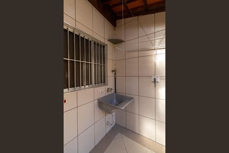 Casa para alugar com 100m², 2 quartos e 2 vagasÁrea de Serviço