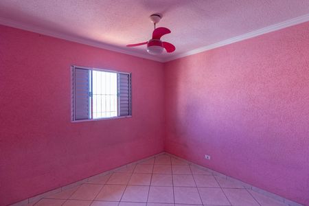 Casa para alugar com 100m², 2 quartos e 2 vagasQuarto 1