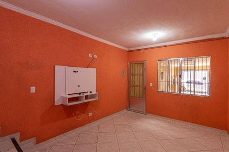 Sala de casa para alugar com 2 quartos, 100m² em Jardim Miragaia, São Paulo