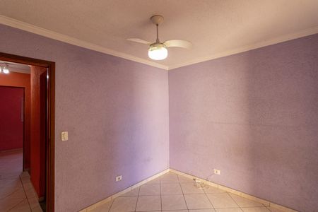 Casa para alugar com 100m², 2 quartos e 2 vagasQuarto 2
