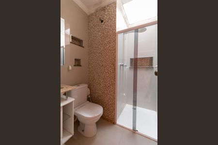 Casa para alugar com 100m², 2 quartos e 2 vagasBanheiro