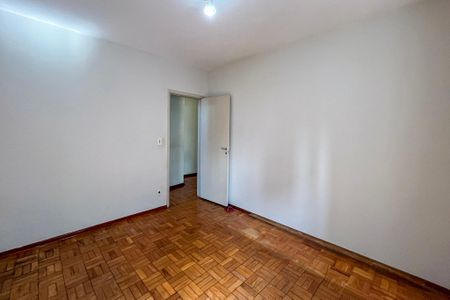 Apartamento para alugar com 81m², 2 quartos e 1 vaga Apartamento para alugar com 81m², 2 quartos e 1 vagaQuarto 2