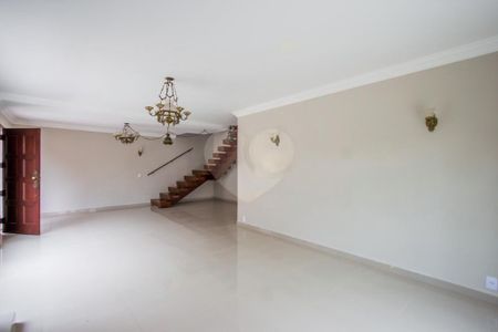 Casa à venda com 357m², 4 quartos e 8 vagas