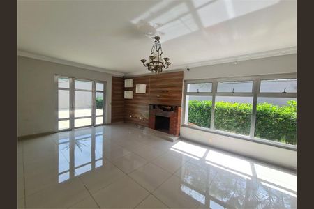 Casa à venda com 357m², 4 quartos e 8 vagas