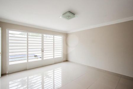 Casa à venda com 4 quartos, 357m² em Interlagos, São Paulo
