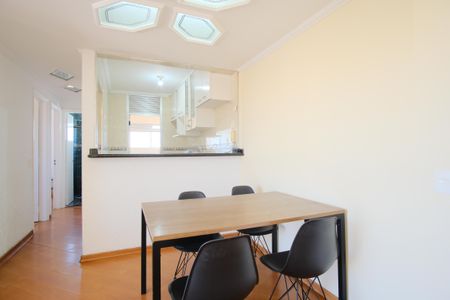 Apartamento para alugar com 60m², 2 quartos e 2 vagasSala
