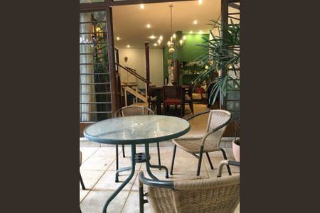 Casa à venda com 300m², 4 quartos e 7 vagasFoto 19