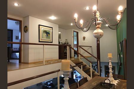 Casa à venda com 300m², 4 quartos e 7 vagasFoto 11