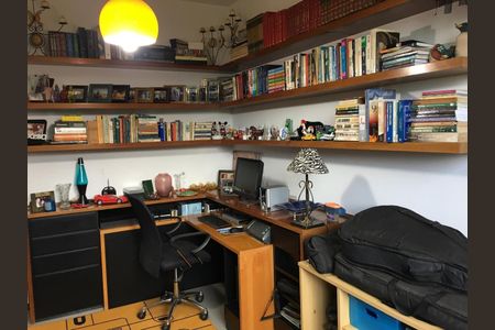 Foto 16 de casa à venda com 4 quartos, 300m² em Vale das Araras, Nova Lima