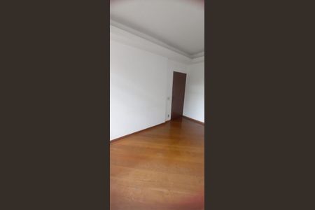 Apartamento para alugar com 140m², 4 quartos e 2 vagasQuarto