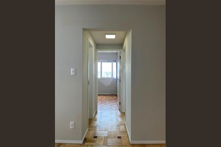 Apartamento à venda com 97m², 2 quartos e 1 vaga