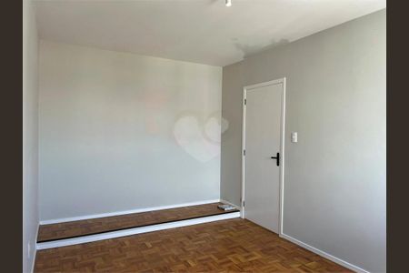 Apartamento à venda com 97m², 2 quartos e 1 vaga